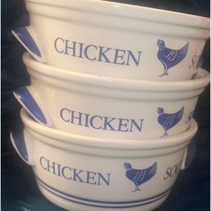 Chicken soup bowls